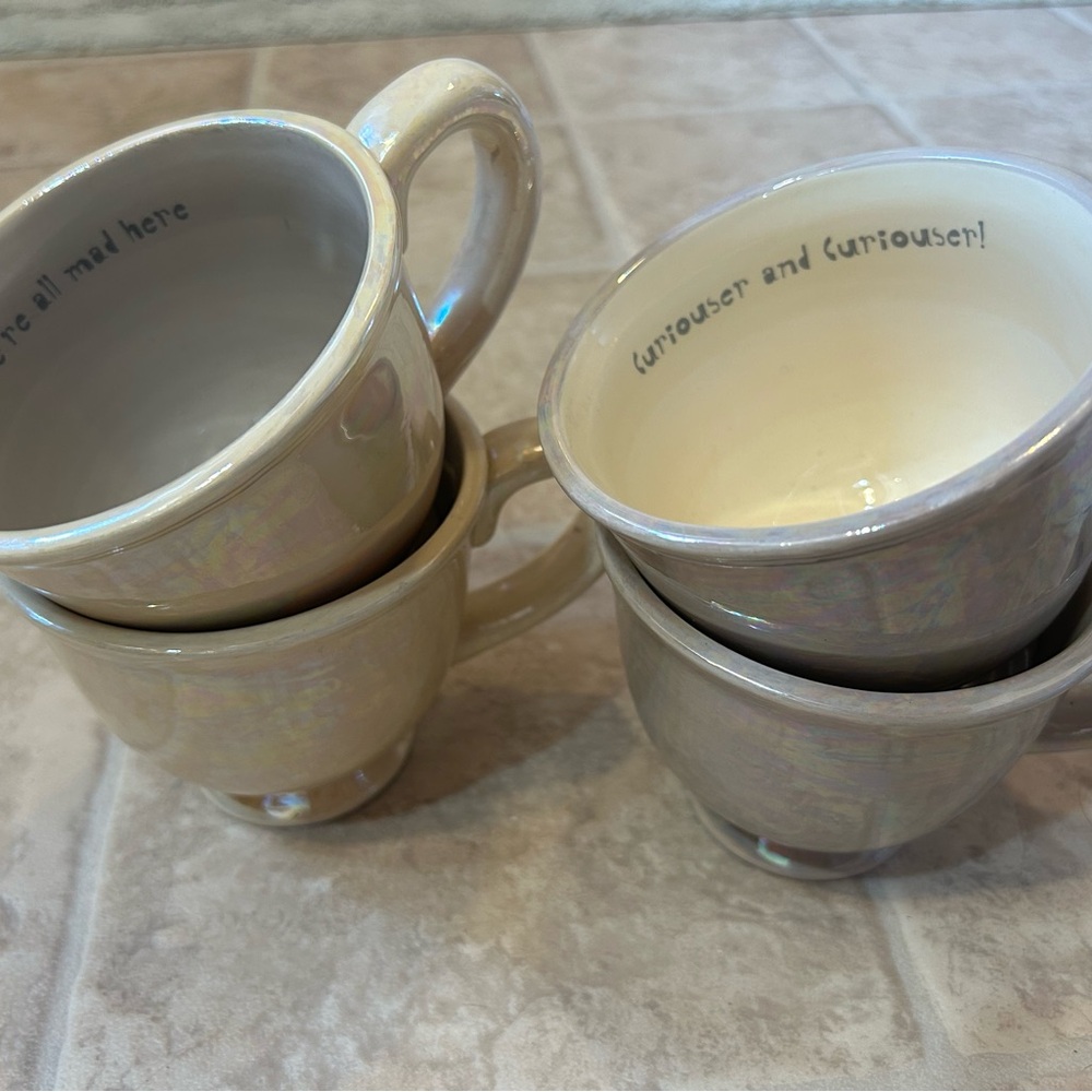 Ganz Alice in Wonderland Iridescent Ceramic Mug Set - Cream and Gray